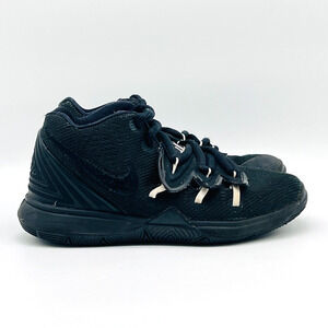 Nike Kyrie 5 Boys 2.5Y Black High Top Sneakers Basketball Shoes AQ2458-016